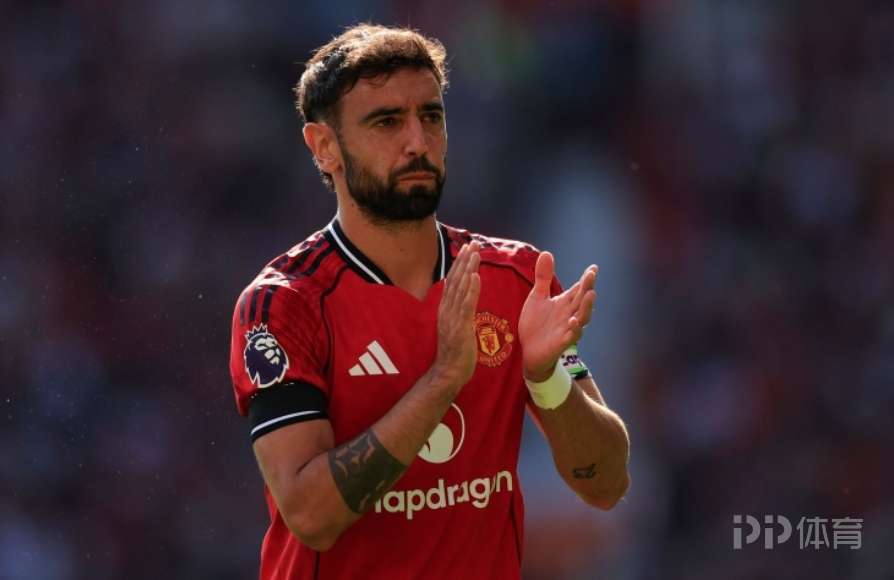 B费：曼联曾希望我离队 C罗给了我一些建议