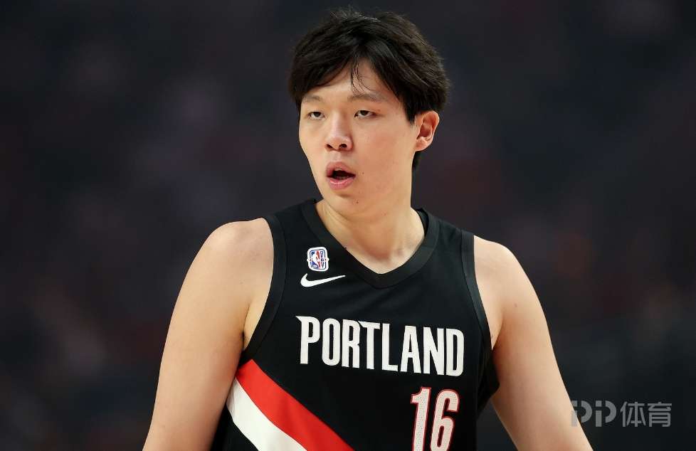 开拓者官方：球队从G联赛混音队召回杨瀚森和吕佩尔